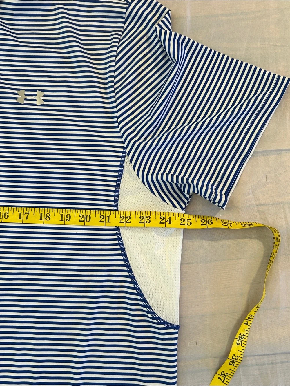 Sold Under Armour Men's Navy and White Striped Golf Polo